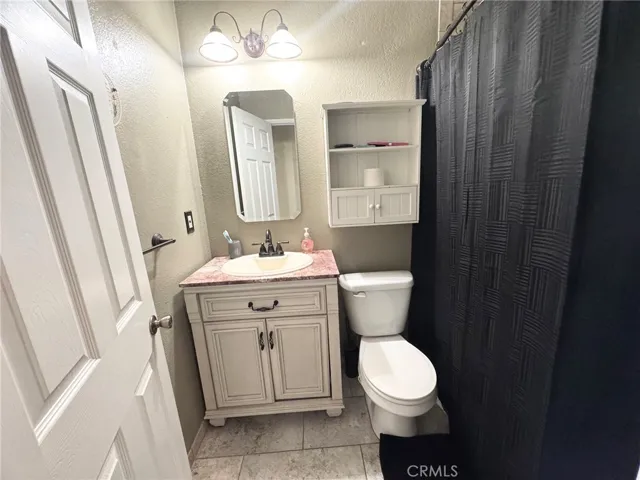 6691 Orangewood, Highland, California 92346