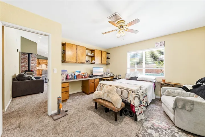 6691 Orangewood, Highland, California 92346