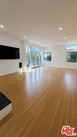 spacious living room