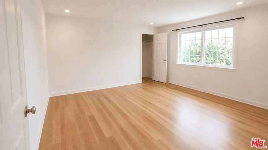 Spacious Bedroom 2