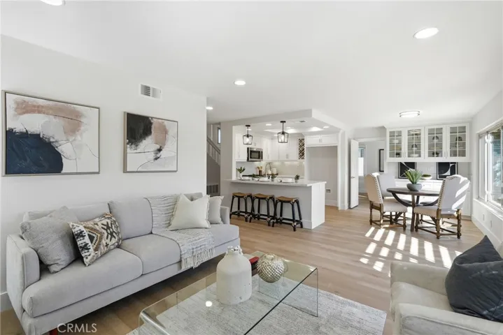 7 San Vincente, Rancho Santa Margarita, California 92688