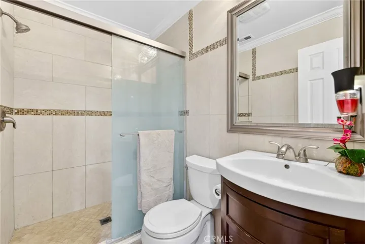 2521 W Sunflower H6, Santa Ana, California 92704