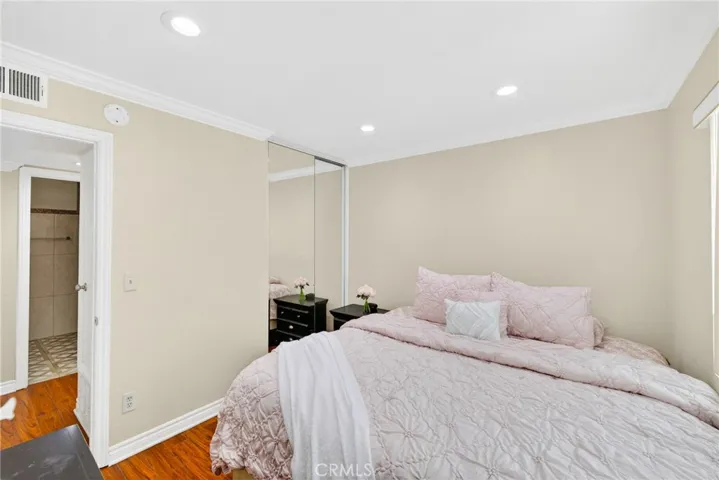 2521 W Sunflower H6, Santa Ana, California 92704