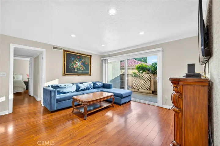 2521 W Sunflower H6, Santa Ana, California 92704