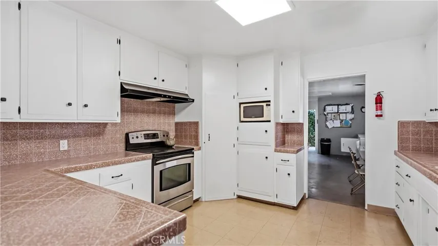 Community Clubhouse Kitchen