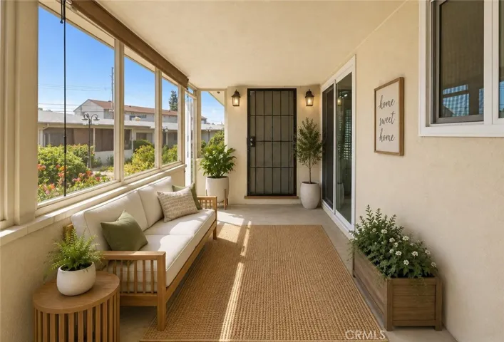 Virtual Staging Front Porch
