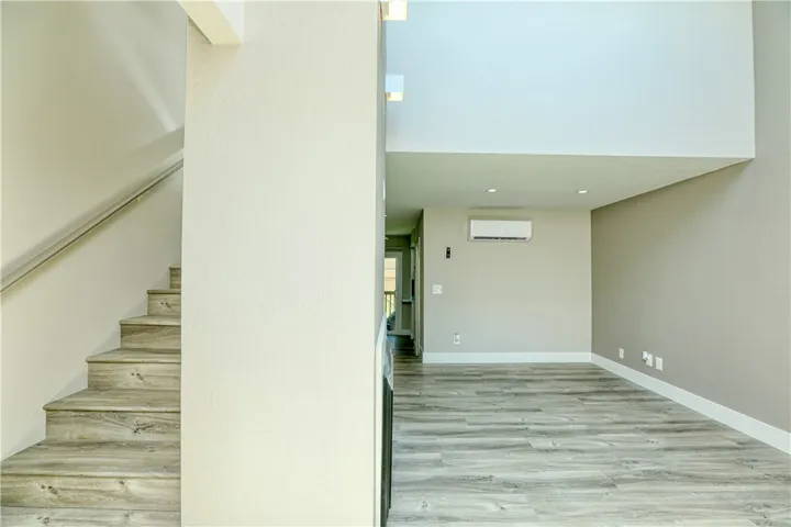 Living room / Stairs