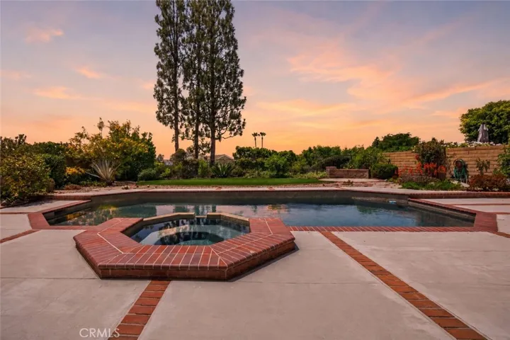 28461 La Falda, Laguna Niguel, California 92677