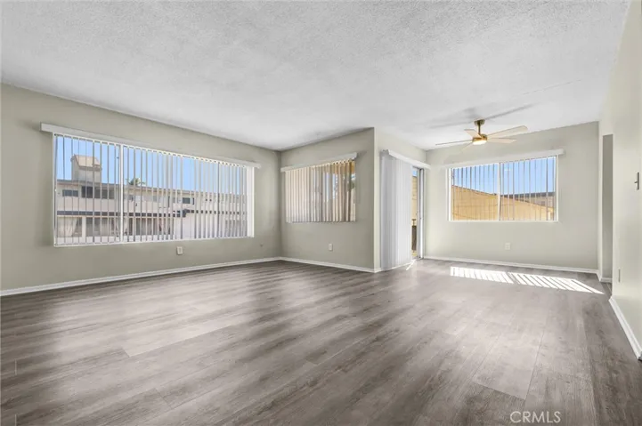 114 N Eucalyptus Avenue 7, Inglewood, California 90301