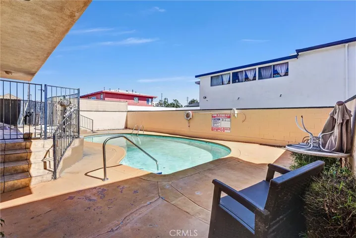 114 N Eucalyptus Avenue 7, Inglewood, California 90301