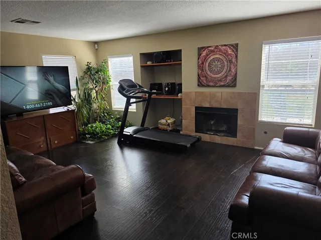 38638 Annette Avenue, Palmdale, California 93551