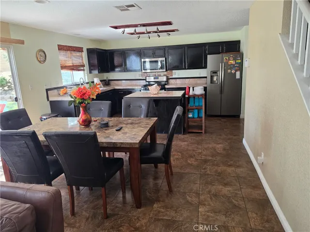 38638 Annette Avenue, Palmdale, California 93551