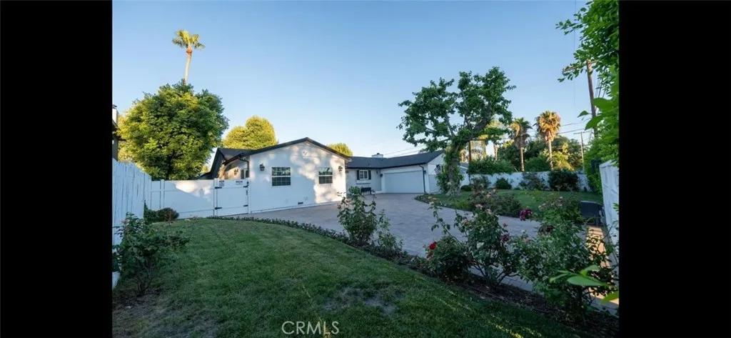 9150 Zelzah Avenue, Northridge, California 91325