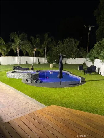 9150 Zelzah Avenue, Northridge, California 91325