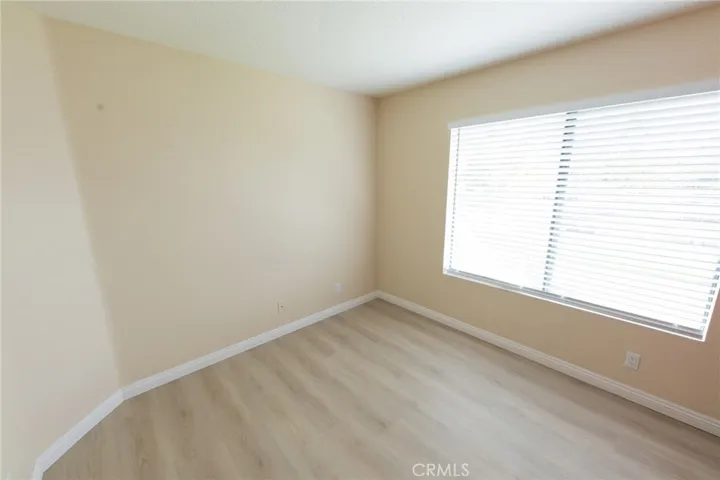 4 Van Buren 313, Irvine, California 92620