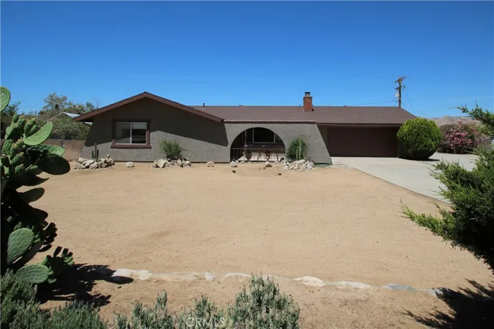 7376 Victoria, Yucca Valley, California 92284