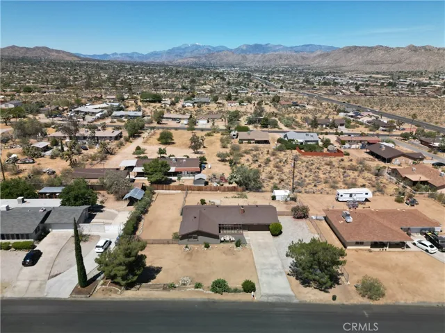 7376 Victoria, Yucca Valley, California 92284