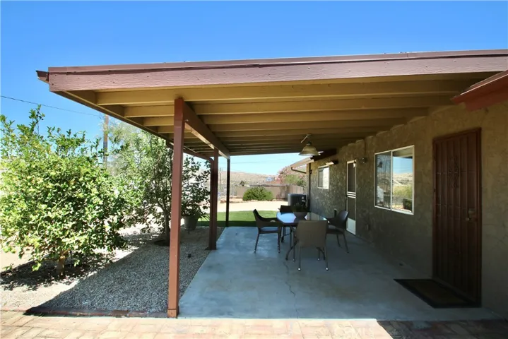7376 Victoria, Yucca Valley, California 92284