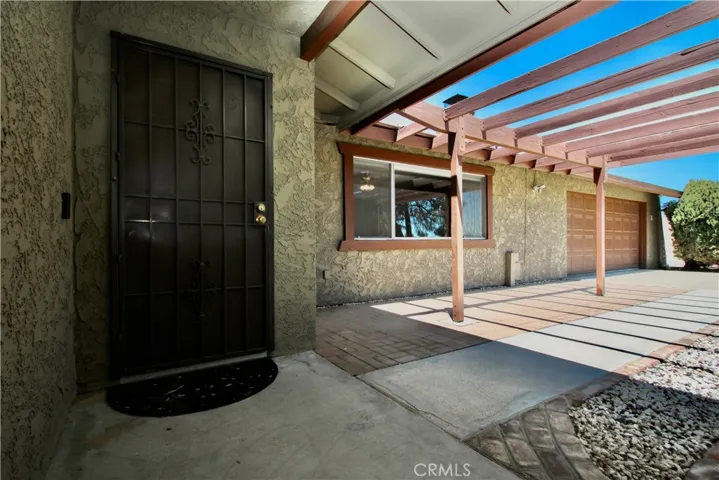 7376 Victoria, Yucca Valley, California 92284