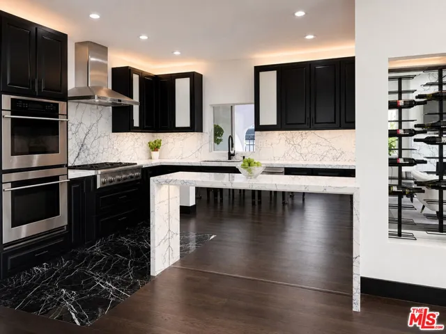 442 S Wetherly Drive, Beverly Hills, California 90211