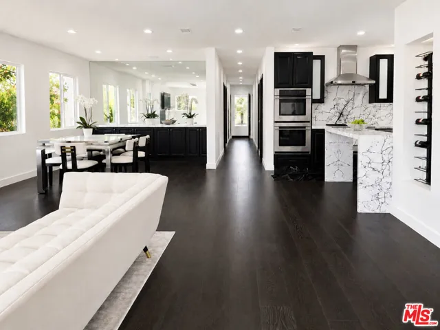 442 S Wetherly Drive, Beverly Hills, California 90211