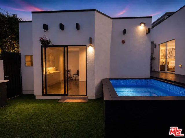 442 S Wetherly Drive, Beverly Hills, California 90211