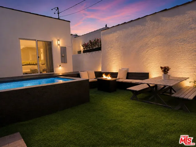442 S Wetherly Drive, Beverly Hills, California 90211