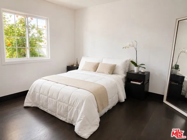 442 S Wetherly Drive, Beverly Hills, California 90211