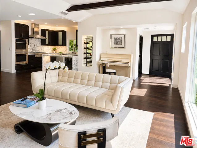 442 S Wetherly Drive, Beverly Hills, California 90211