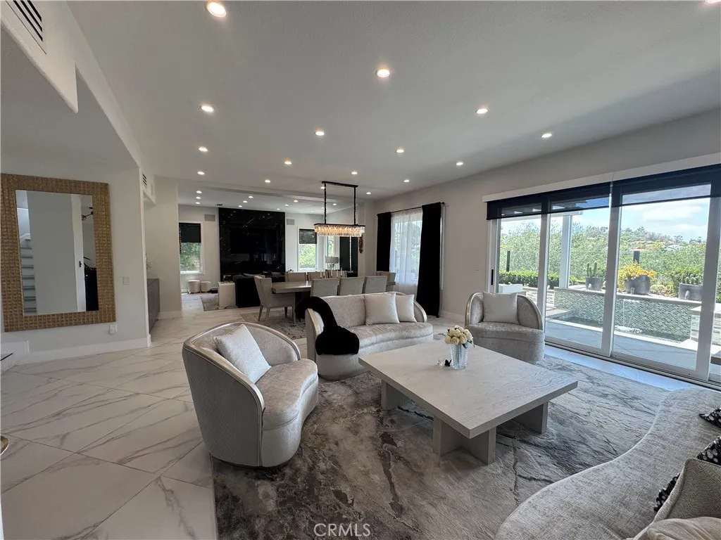 Gorgeous Open floor plan which is perfect for entertaining.