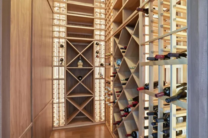 Temperature Controlled Wine Closet