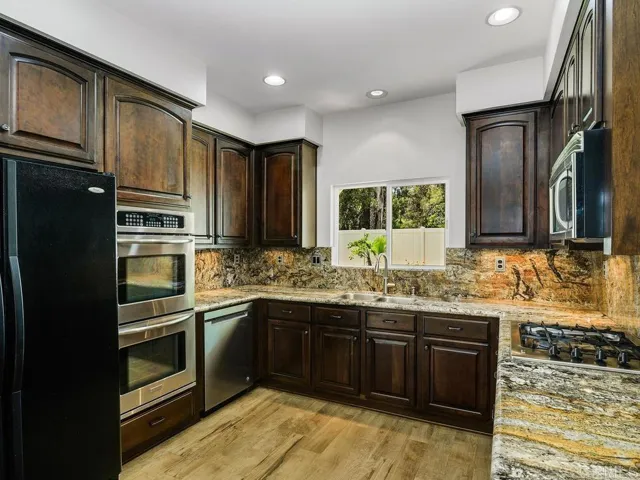 1661 Mission Meadows Drive, Oceanside, California 92057