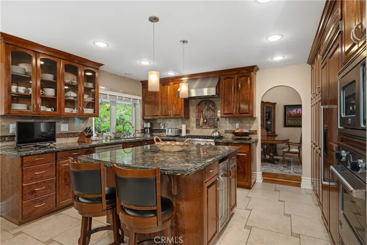 822 Spring Canyon, Newbury Park, California 91320