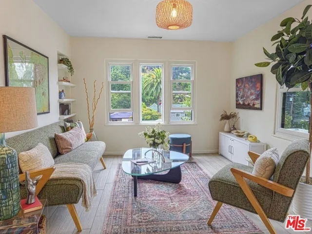 2049 Lake Shore Avenue, Los Angeles, California 90039