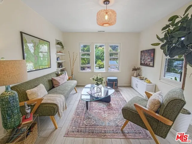 2049 Lake Shore Avenue, Los Angeles, California 90039