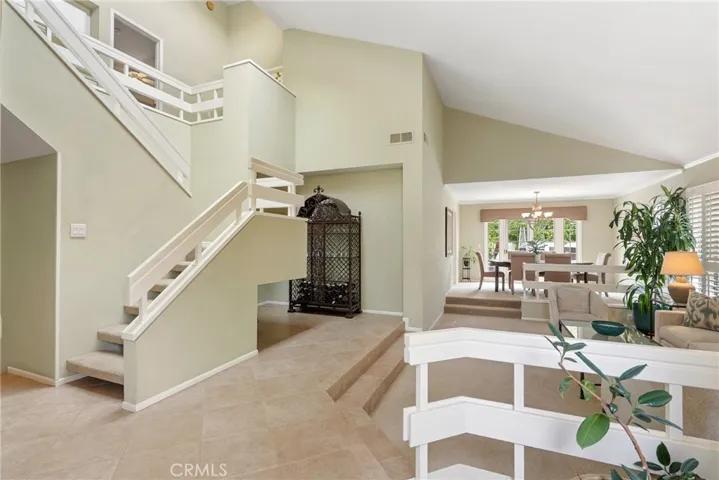 66 Emerald, Irvine, California 92614