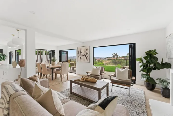 2161 Calle Buena Ventura, Oceanside, California 92056