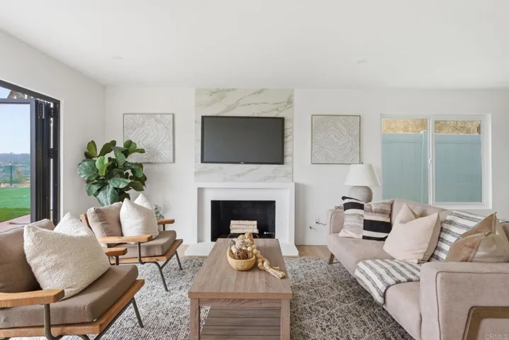 2161 Calle Buena Ventura, Oceanside, California 92056
