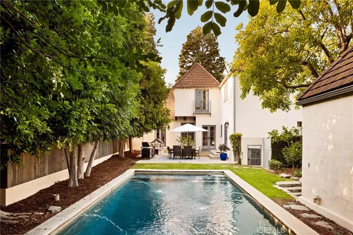 BACKYARD 1