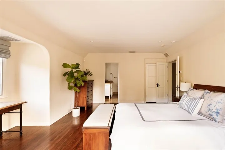 MASTER SUITE 1