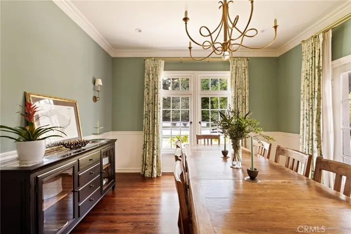 DINING ROOM 2