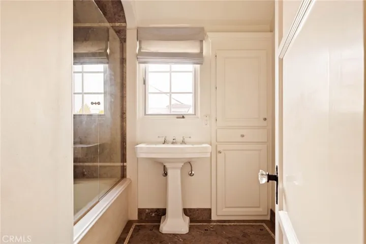 HALLWAY BATHROOM