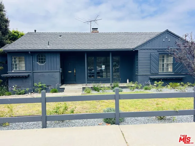 8345 Loyola Boulevard, Los Angeles, California 90045