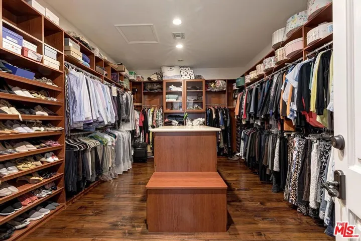 9355 Kirkside Road, Los Angeles, California 90035