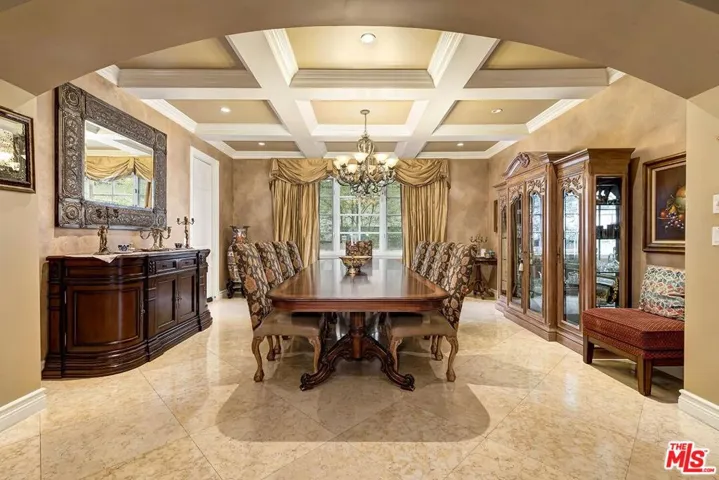 9355 Kirkside Road, Los Angeles, California 90035