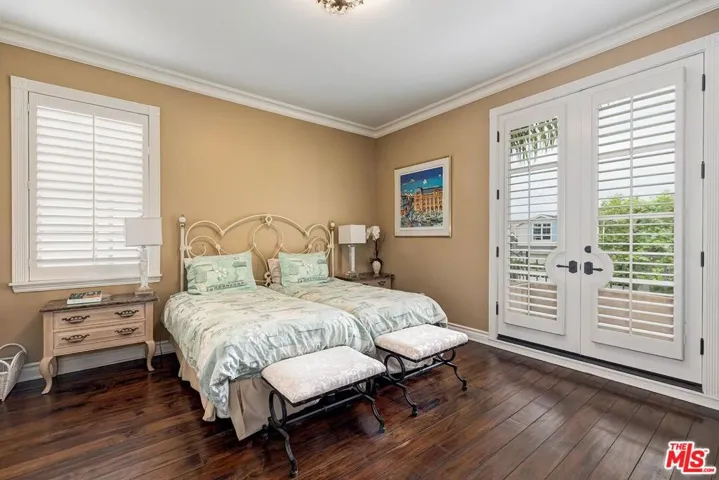 9355 Kirkside Road, Los Angeles, California 90035
