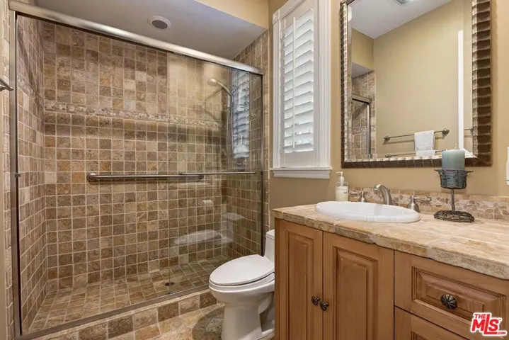 9355 Kirkside Road, Los Angeles, California 90035
