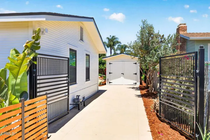37-web-or-mls-UpmarketMedia-325WMiss-020