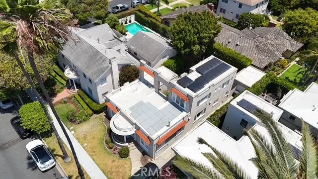 24 Lindero, Long Beach, California 90803