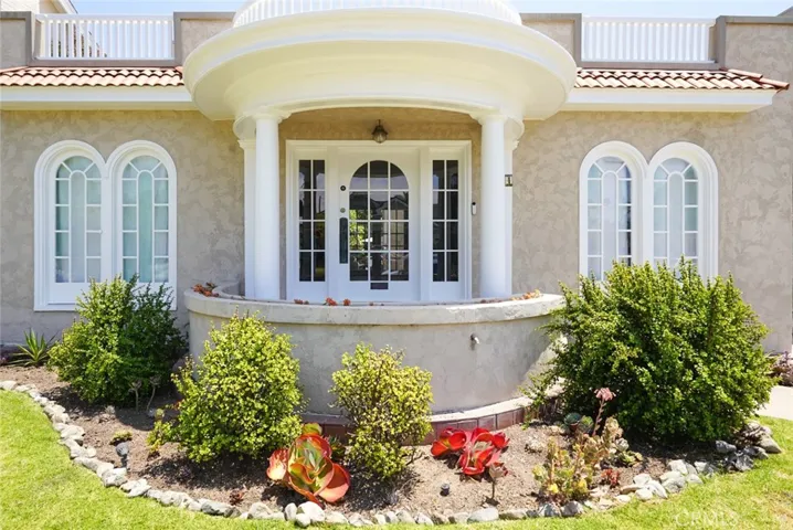 24 Lindero, Long Beach, California 90803